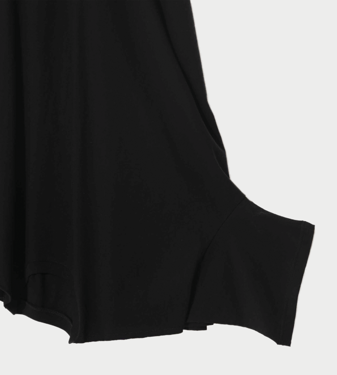 Asymmetric Skirt Blk
