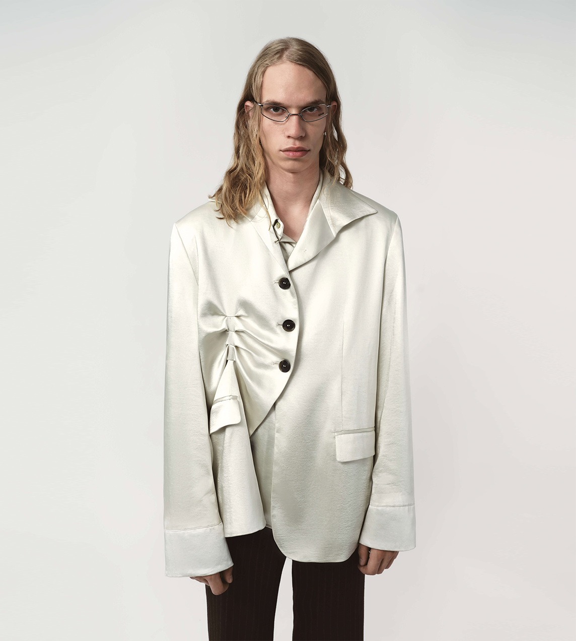 Betty Pleated Blazer Satin White