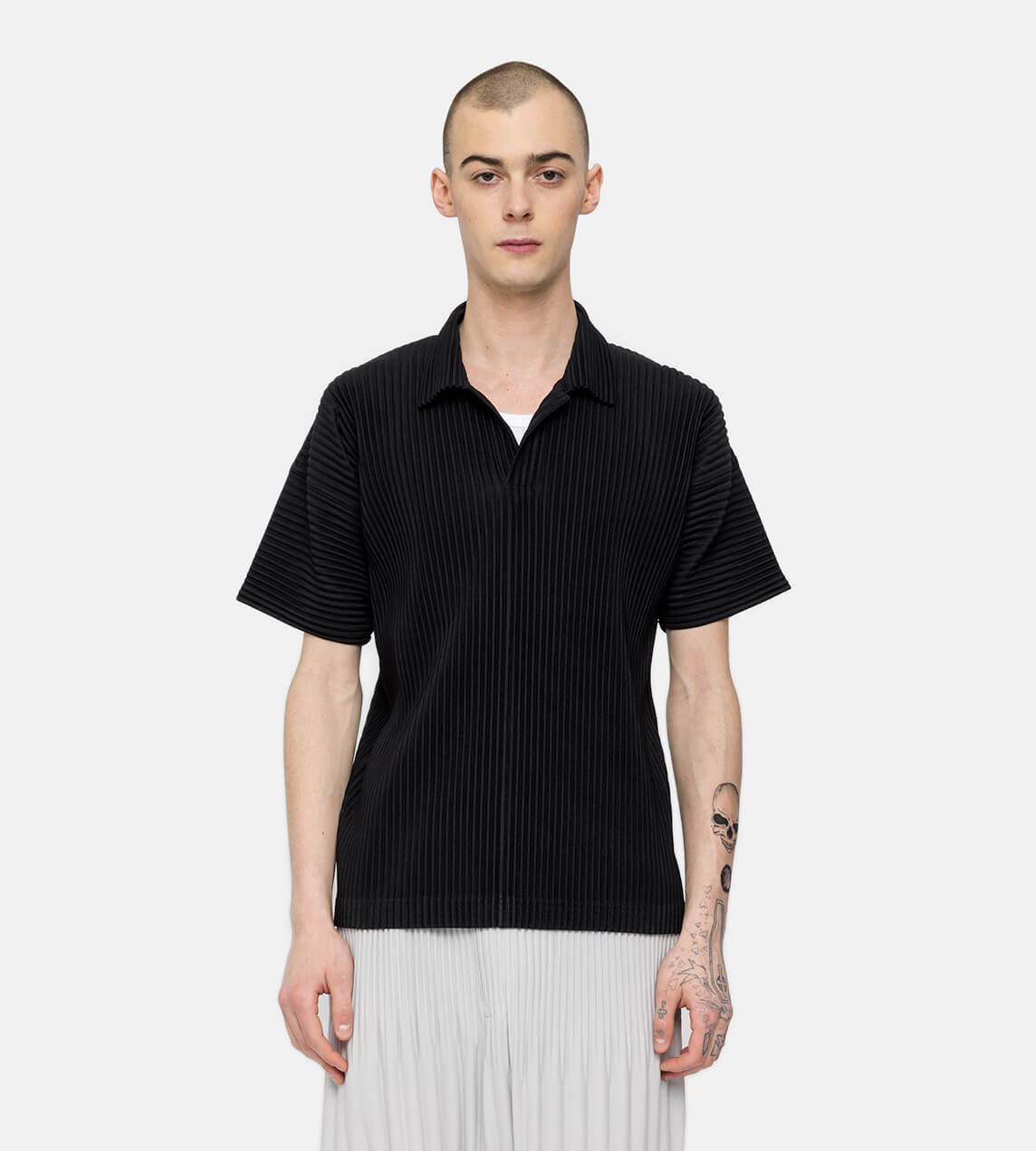 HOMME PLISSE ISSEY MIYAKE - Basic Pleated Polo Shirt Blk