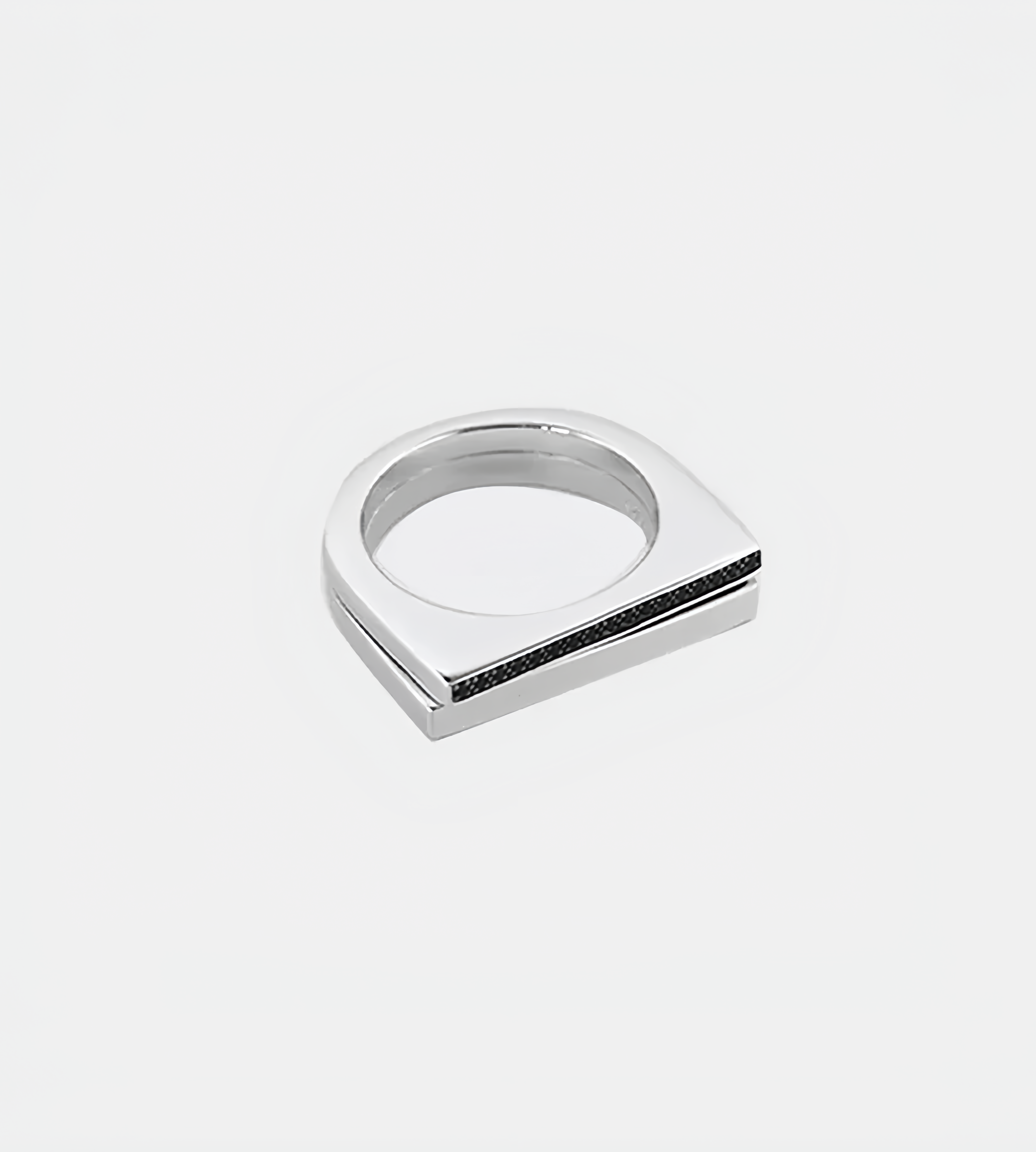 Tom Wood - Step Ring Black Spinel