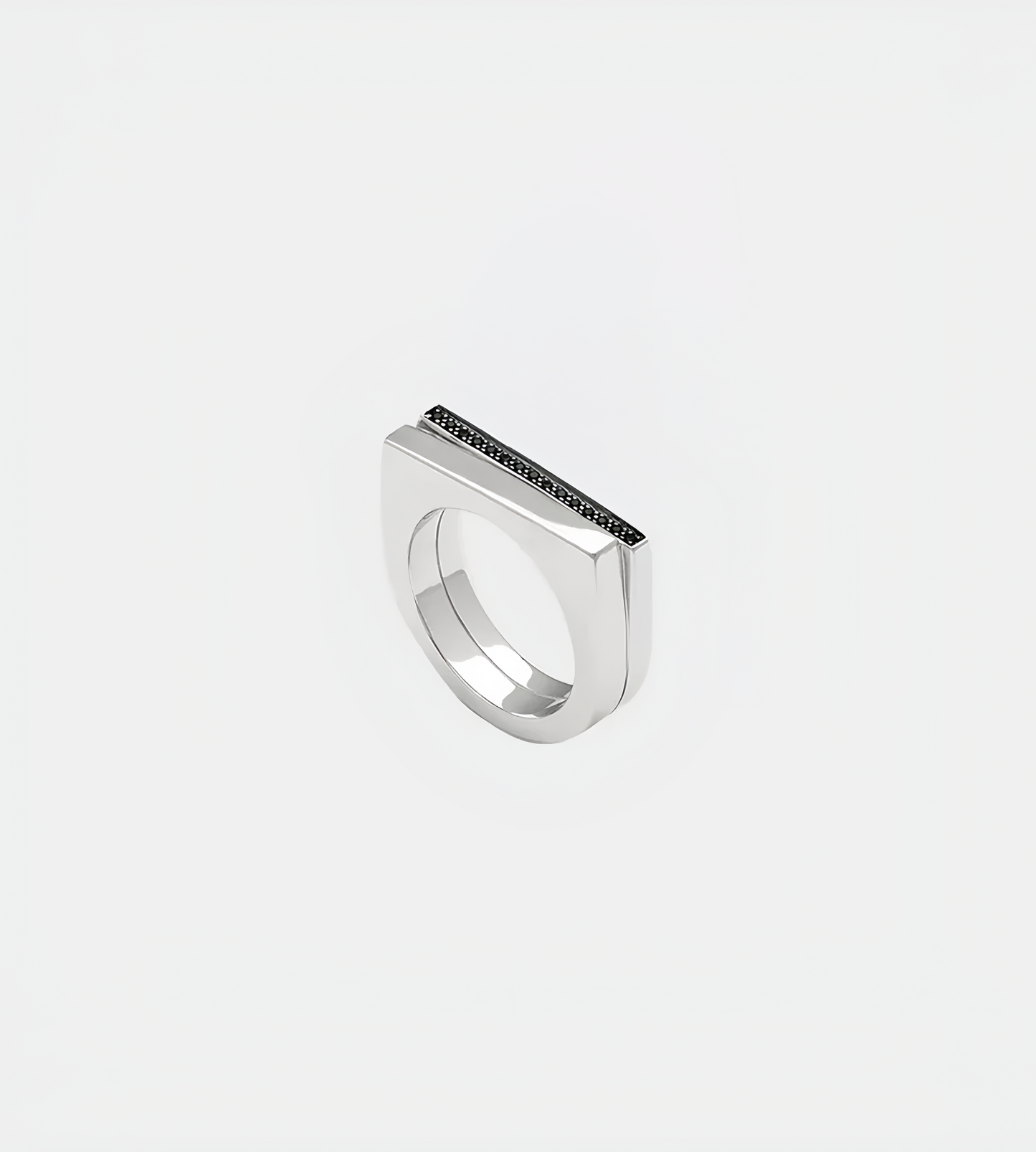 Tom Wood - Step Ring Black Spinel