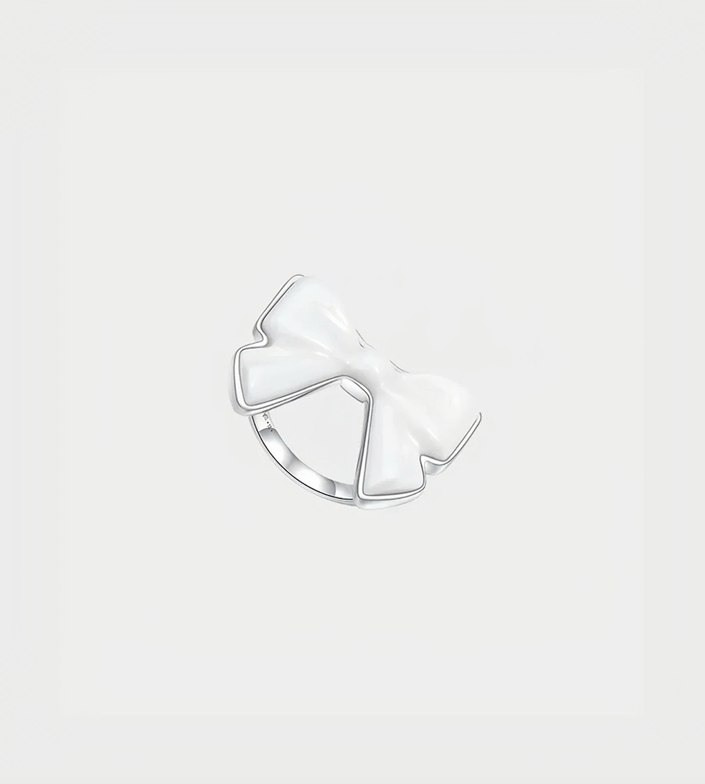 Shushu/Tong - Ceramic Bowknot Ring 