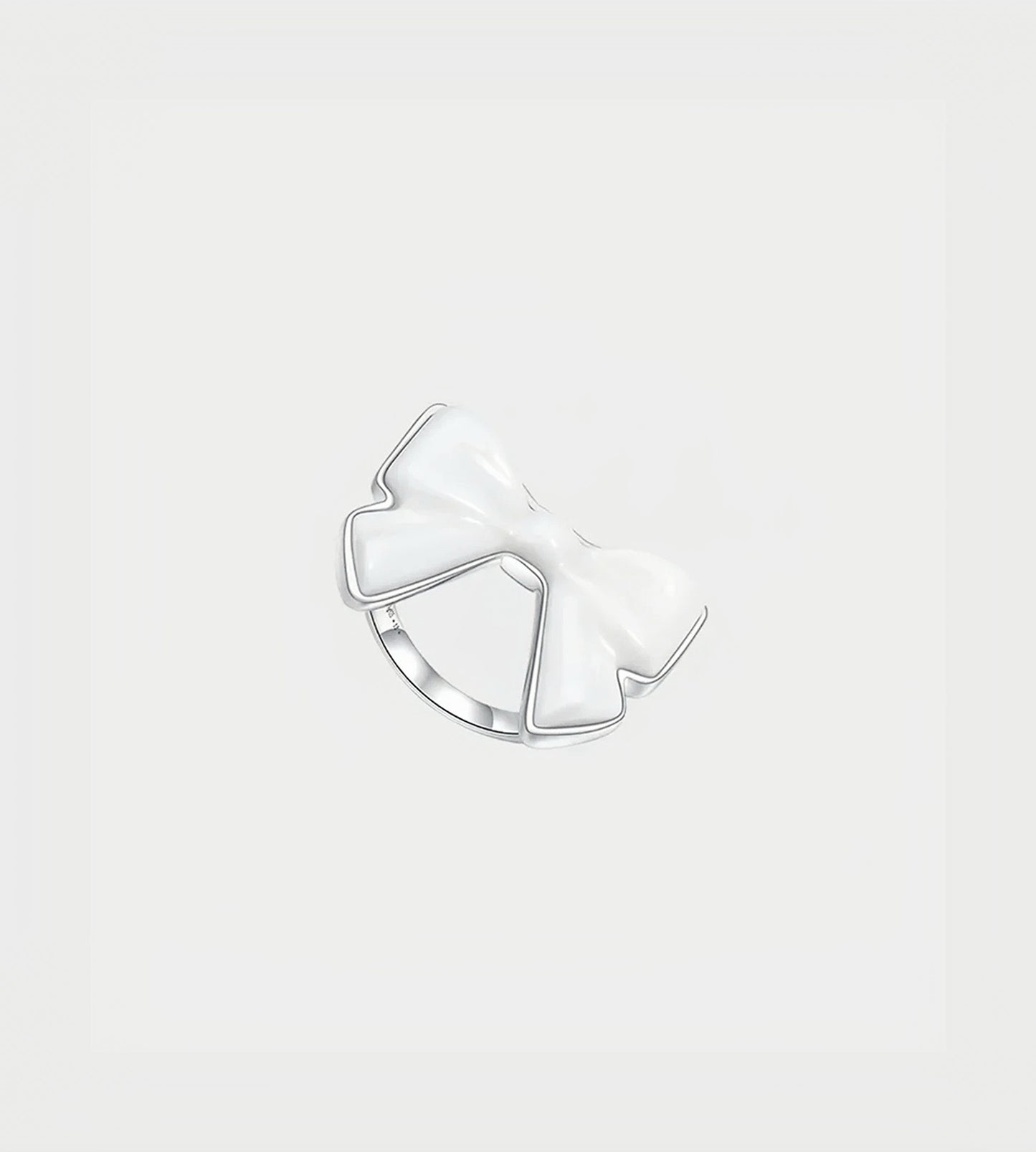 Shushu/Tong - Ceramic Bowknot Ring 