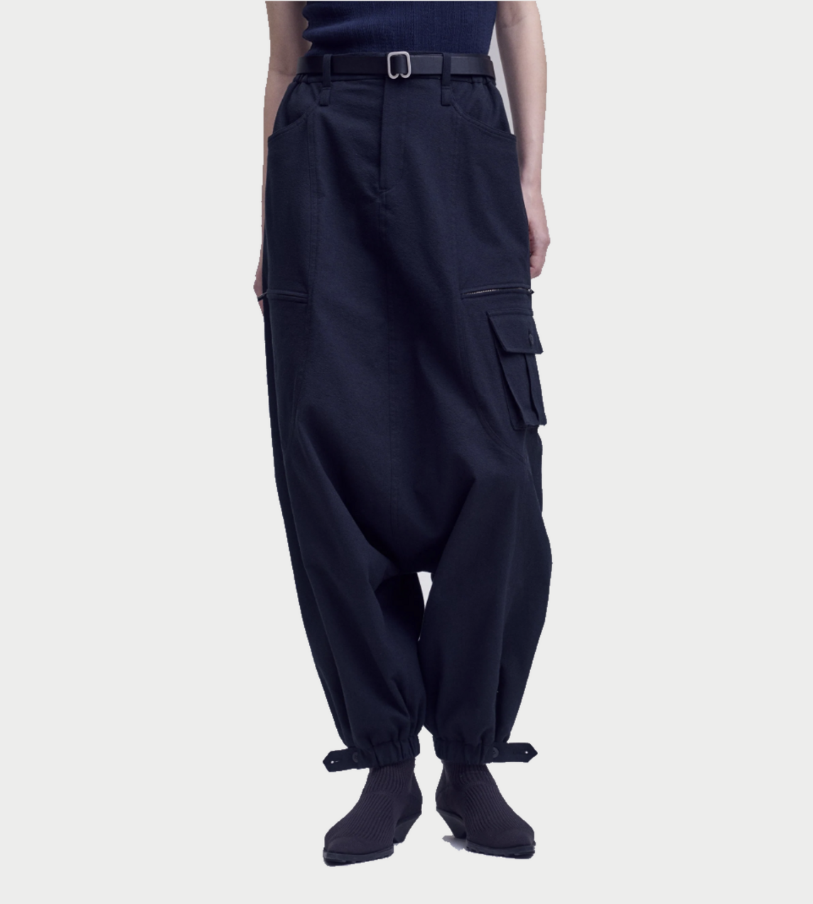 ISSEY MIYAKE - Grainy Pants Blk