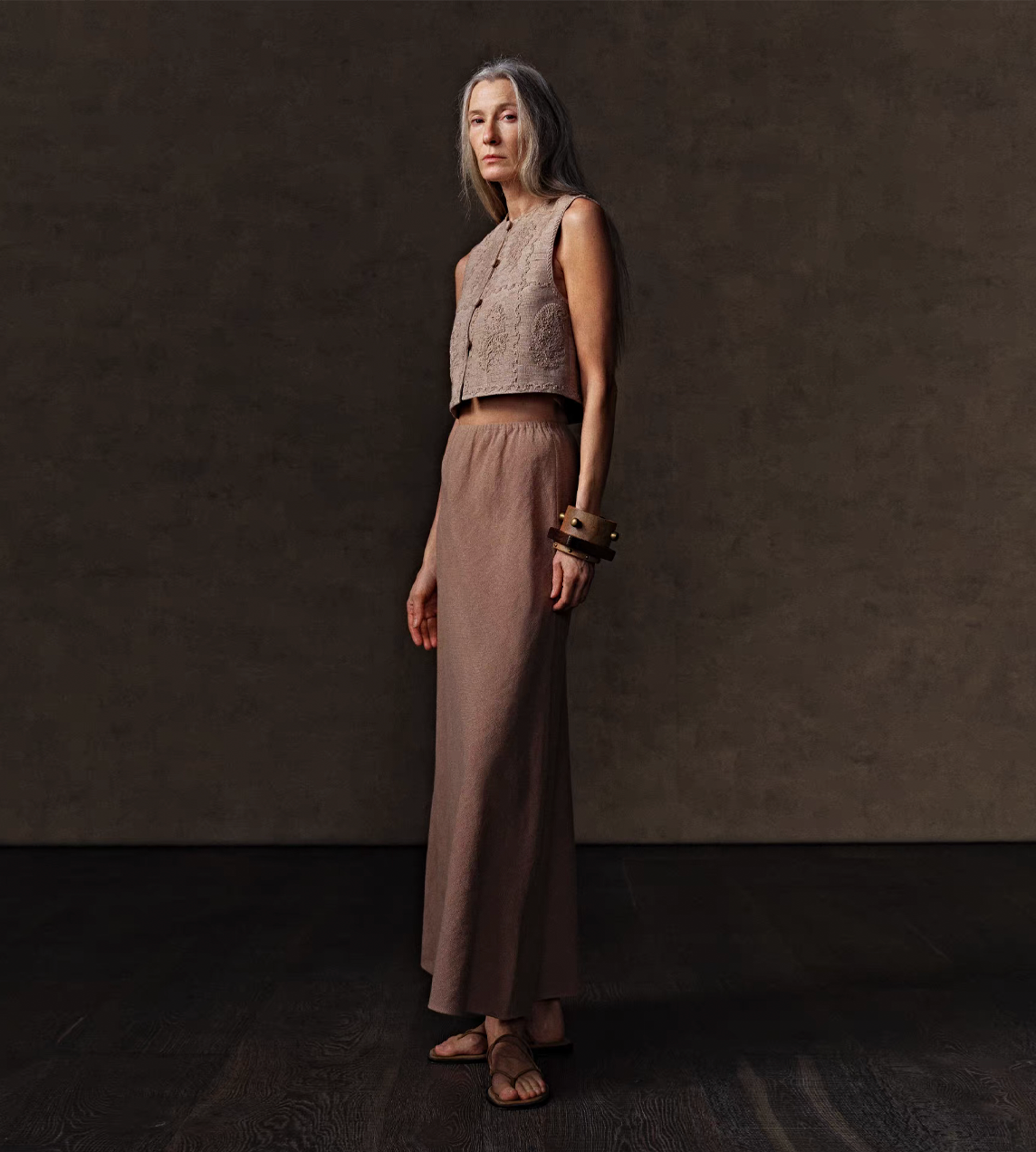 INTO THE EAST - Paisley Embroidered Vest Sand