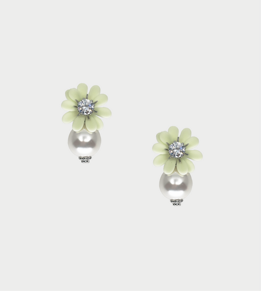 YVMIN - Daisy Pearl Earring White (Pair)
