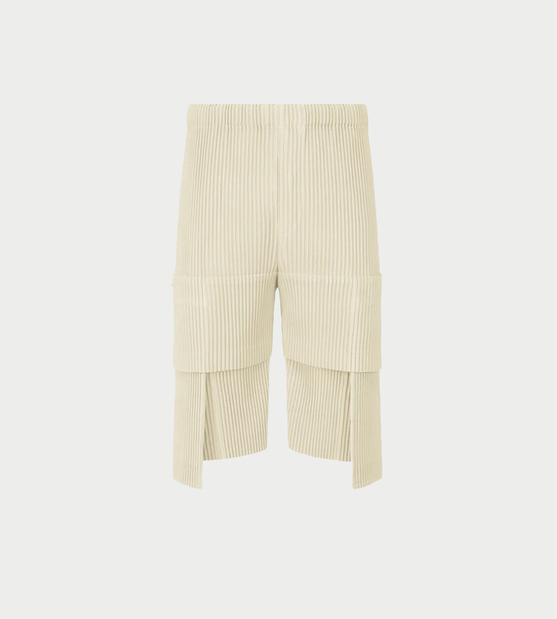 HOMME PLISSE ISSEY MIYAKE - Multi-pocket Shorts Limestone white 
