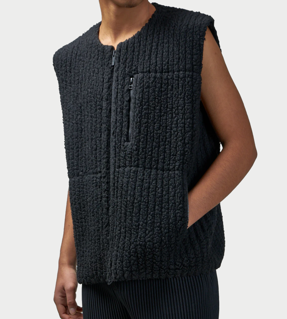 Pleated Teddy Vest Blk