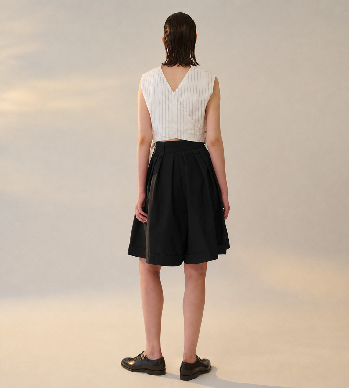 UJOH - Tuck Culottes Black