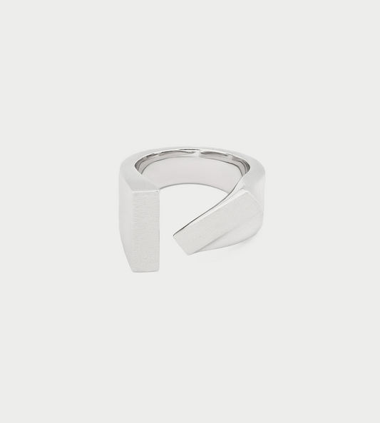 Tom Wood - Tilt Ring Silver
