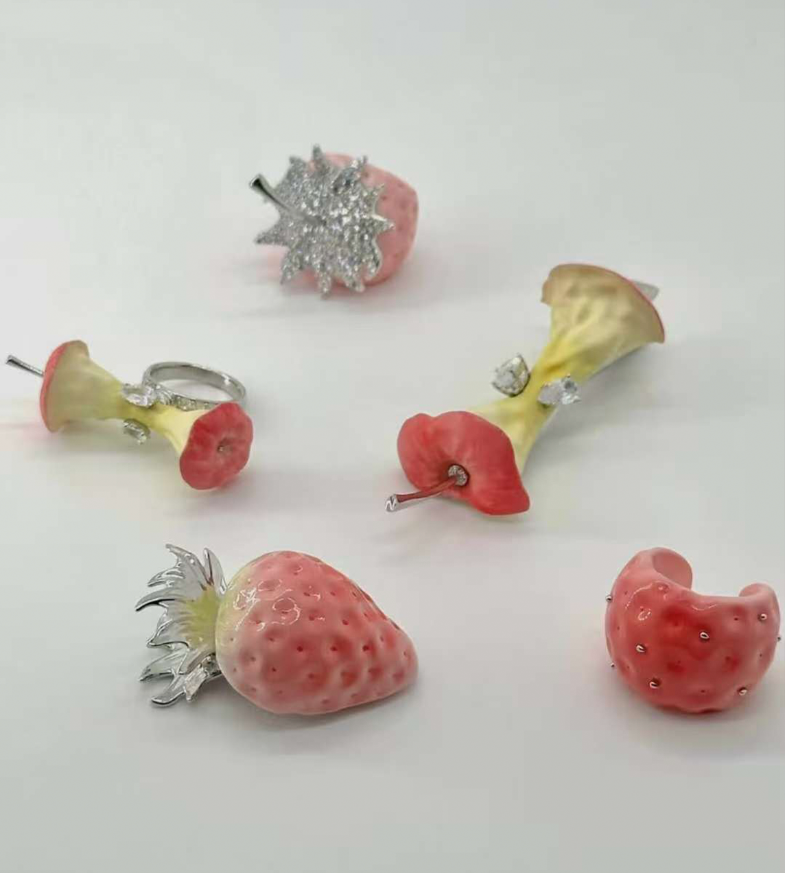 Strawberry Hair Clip Pink