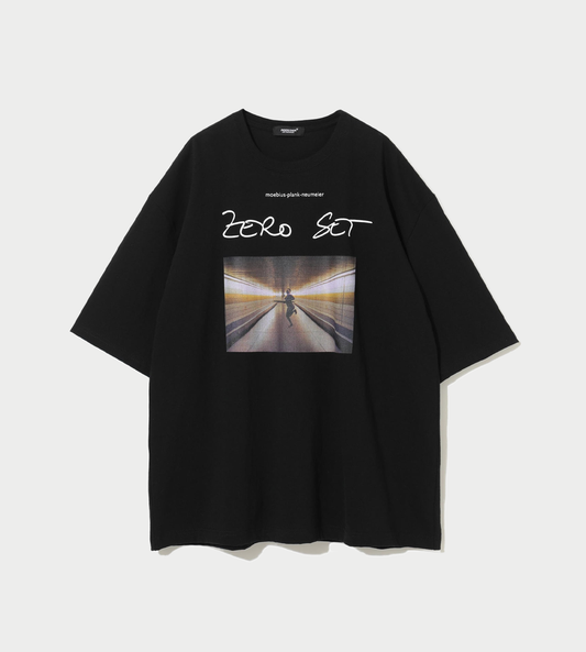 UNDERCOVER - Graphic-print Tee Blk