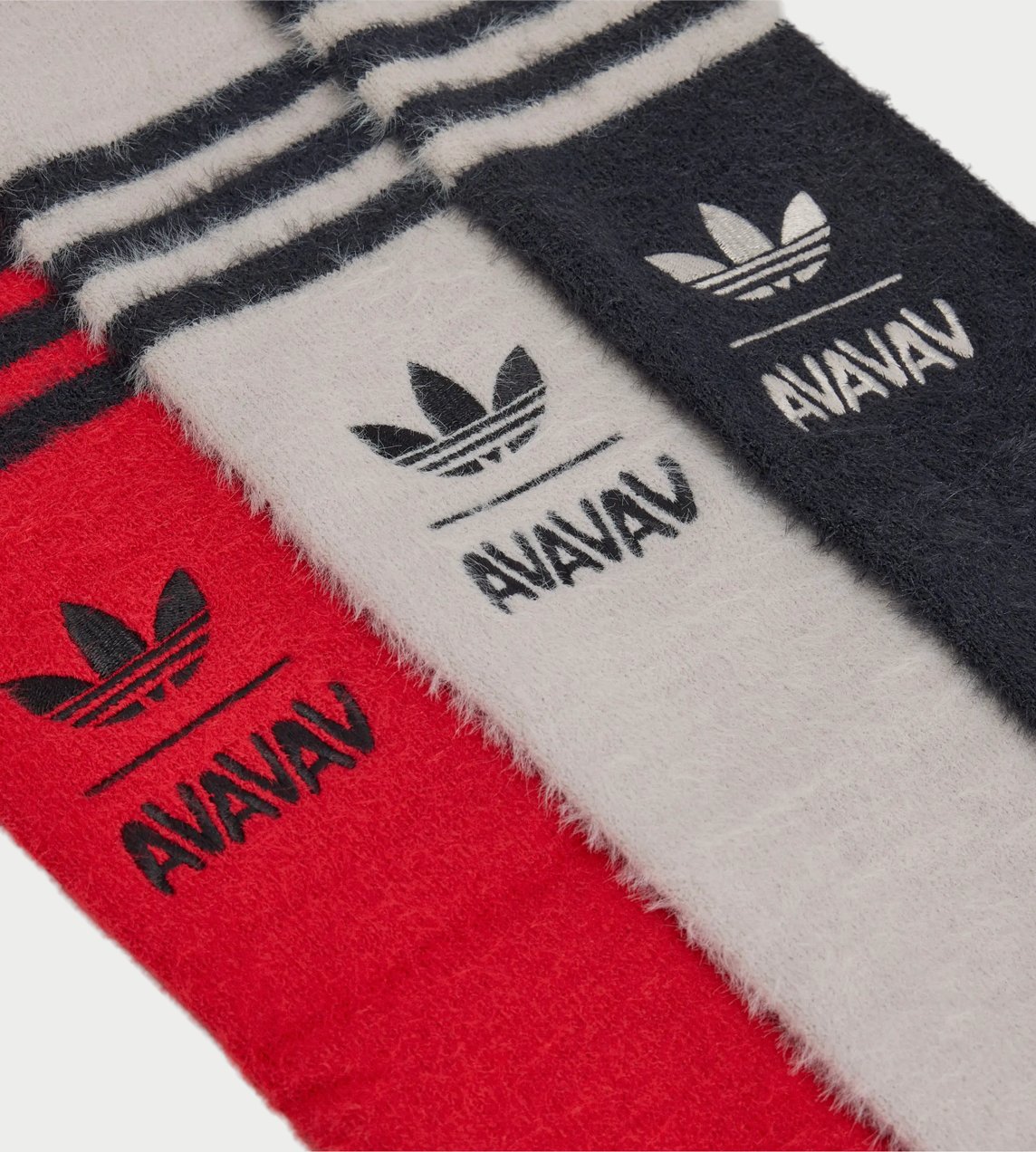 Fuzzy Socks Chalk Pearl / Black / Better Scarlet