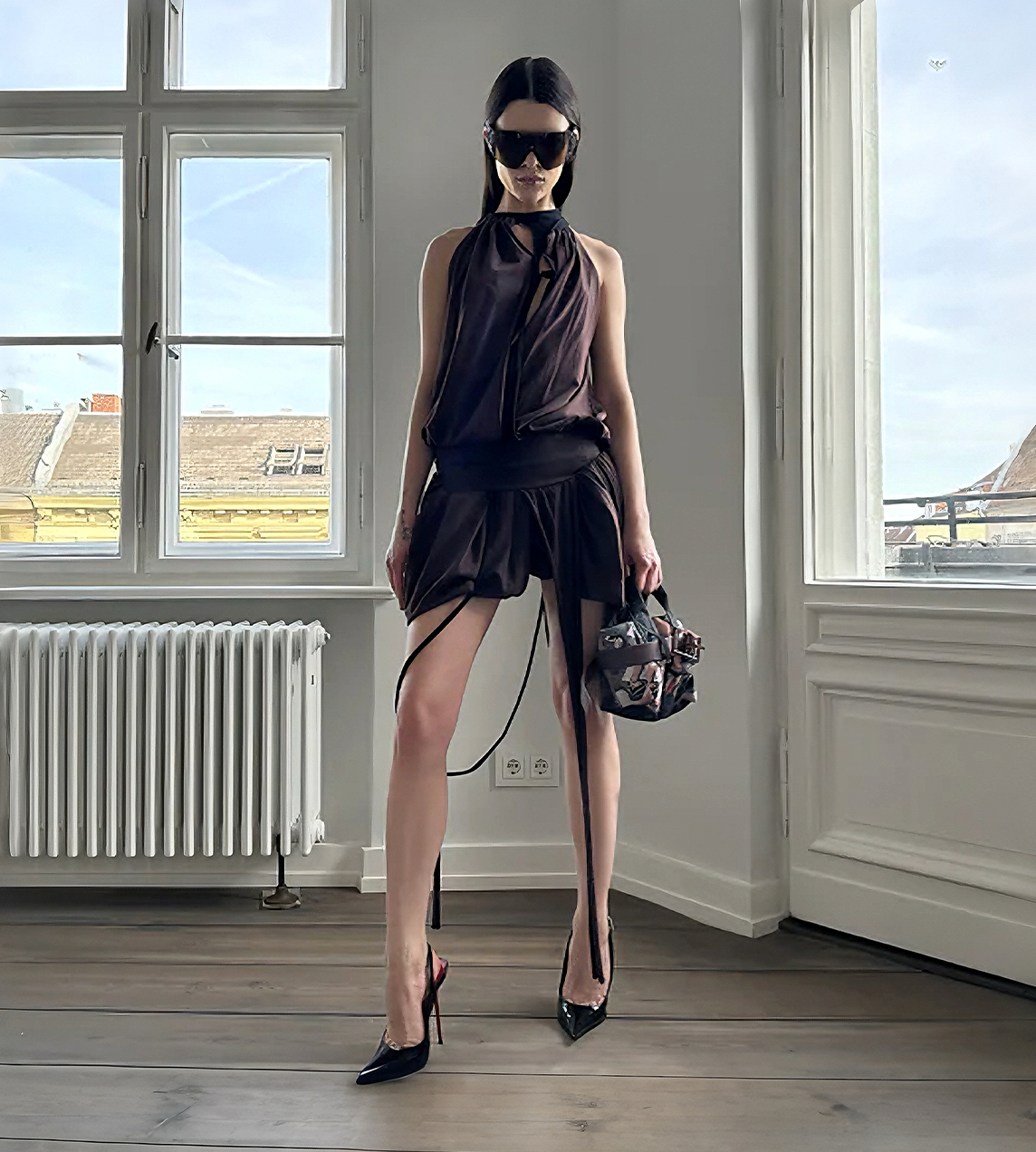 Jersey Neck holder Balloon Dress Brown