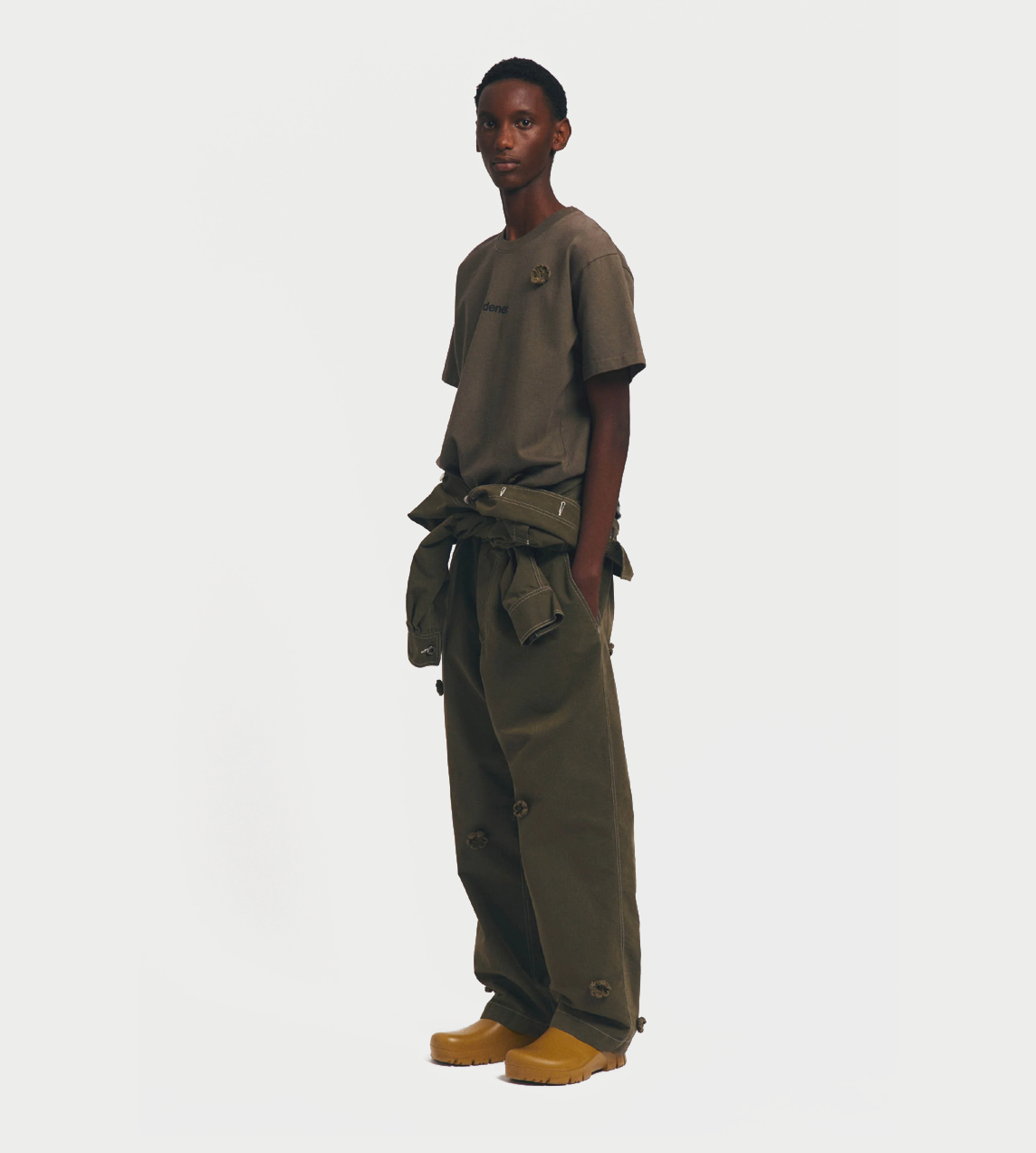 SONG FOR THE MUTE X BIRKENSTOCK - The Gardener Crochet Flower Tee Green