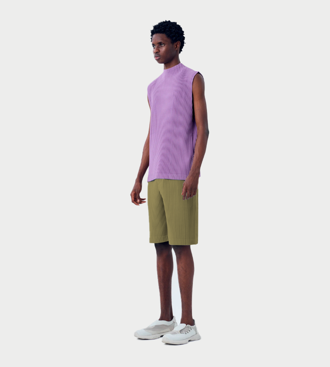 HOMME PLISSE - MC Long Shorts Army Green