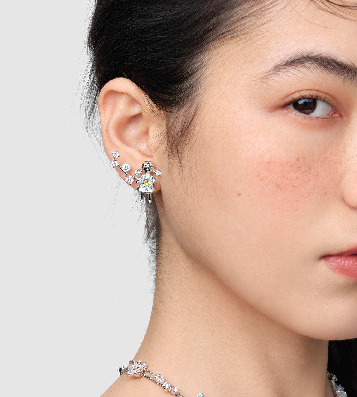 Mini Girl Flowers Earrings Silver