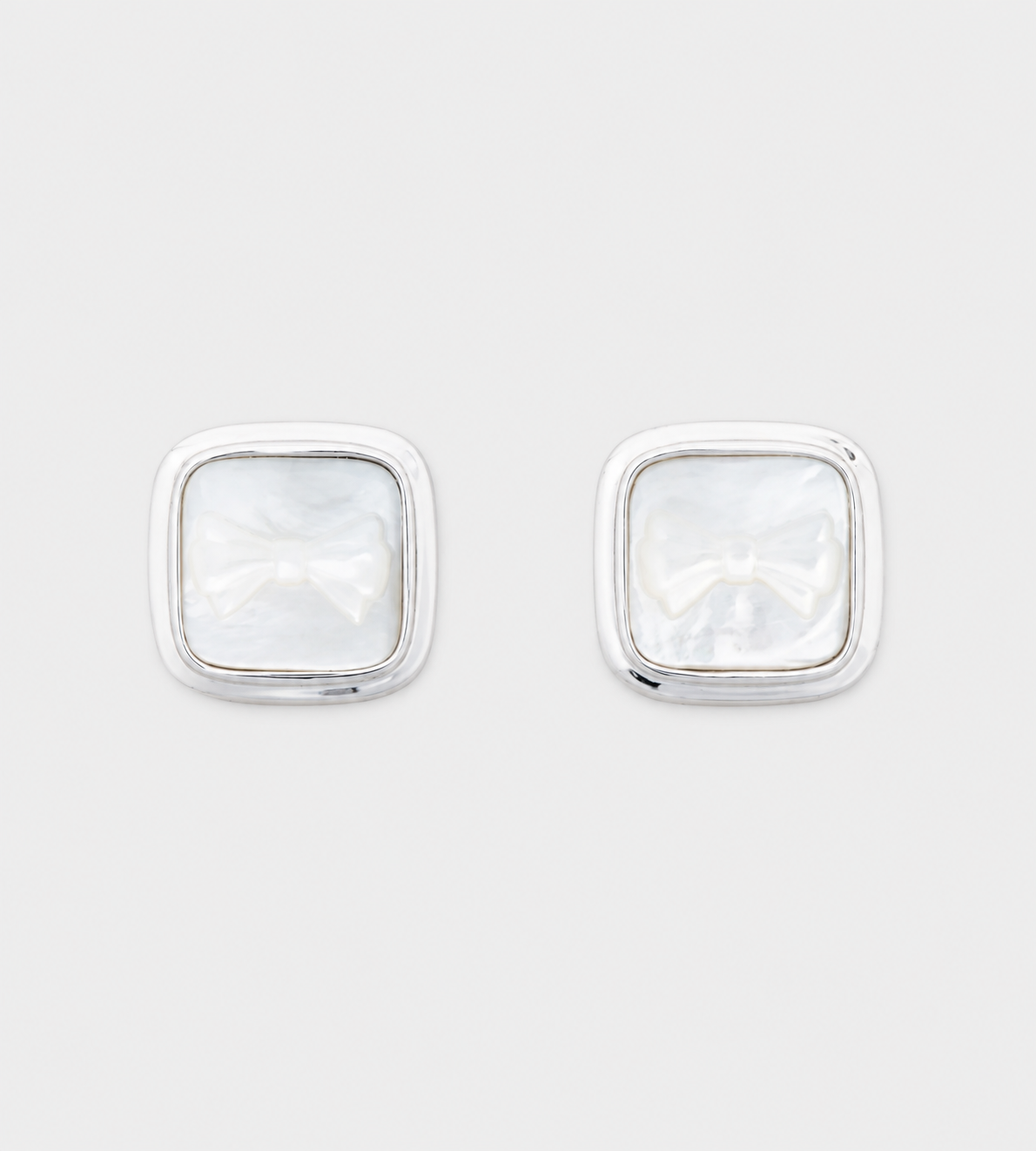 Yvmin X Shushu/Tong Relied Bowknot Square Earring Silver