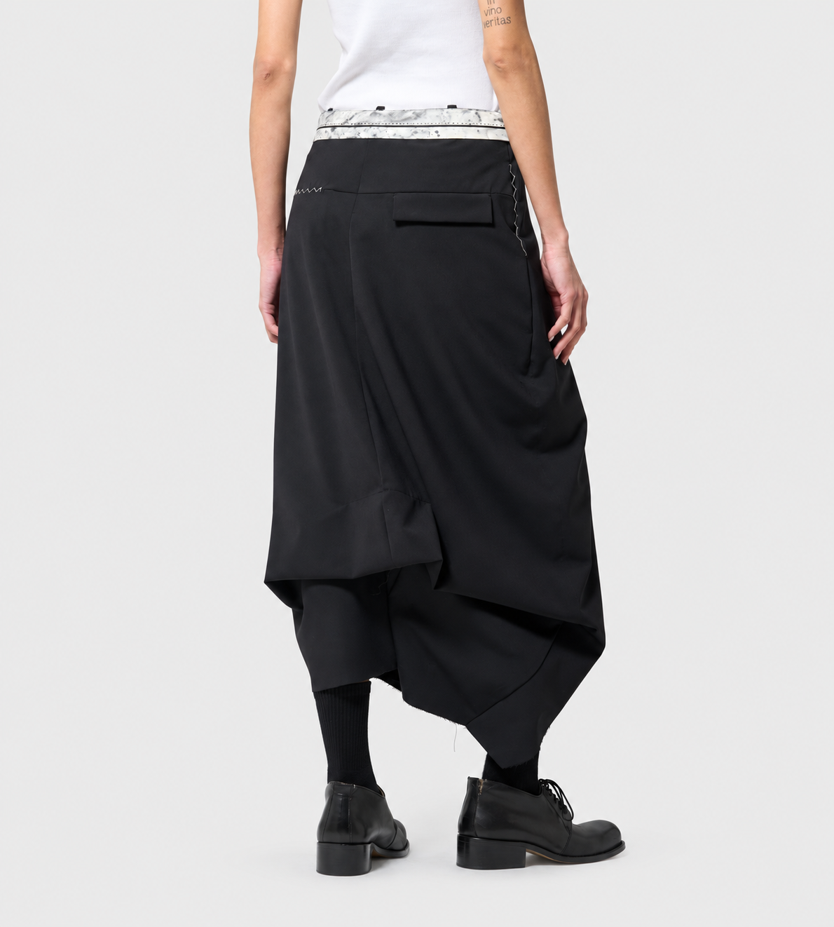 Wrap-detailed Skirt Black