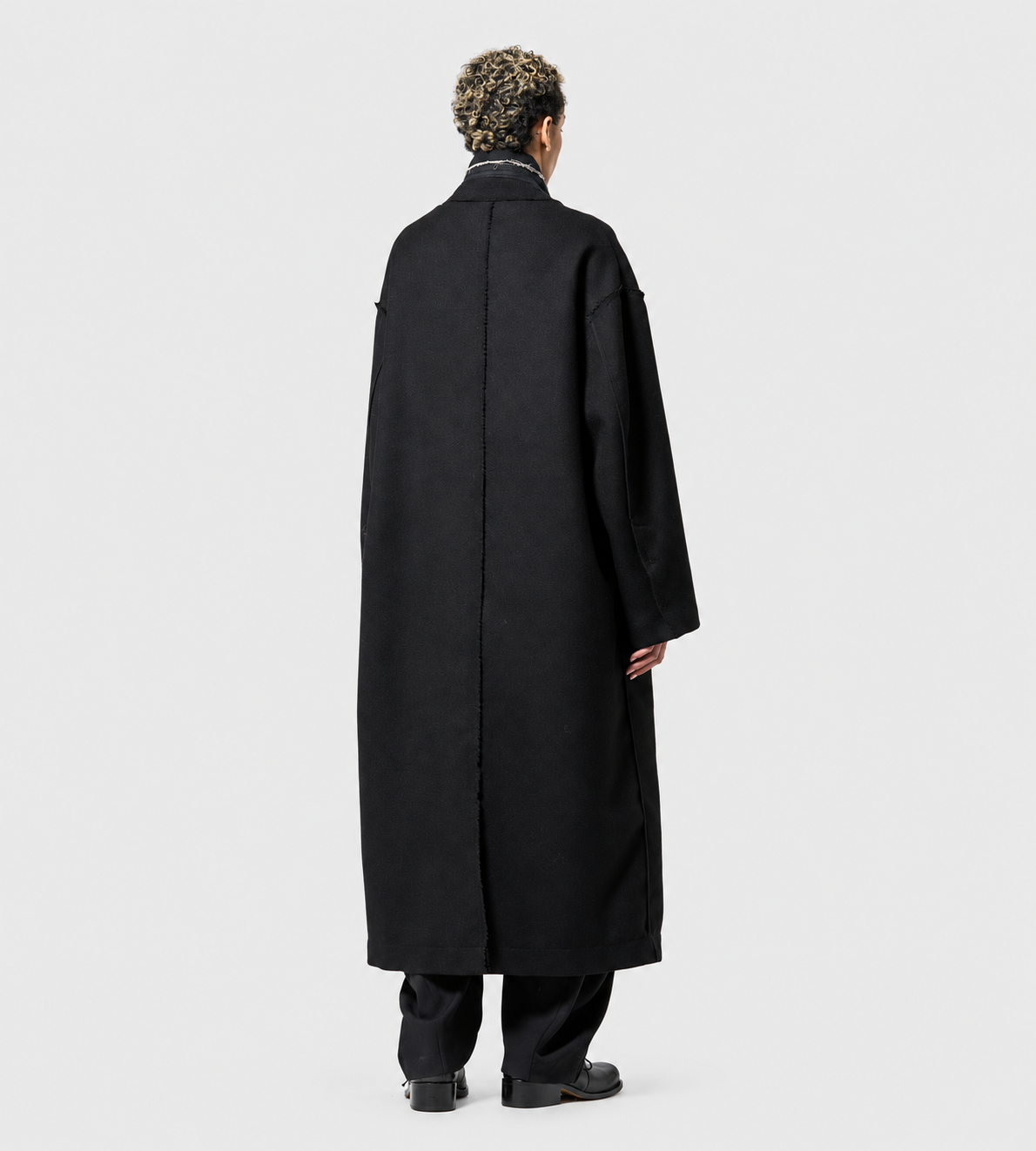Relaxed Wool Coat with Belt Black