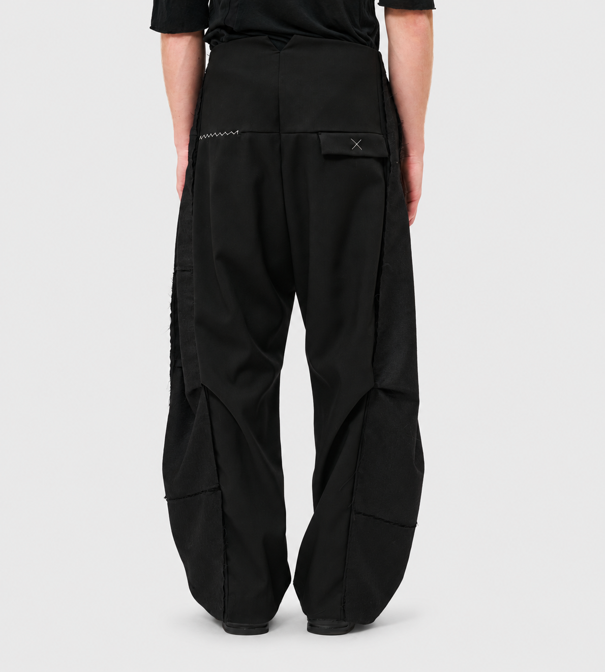 Cross-Stitch Back Pocket Trousers Black