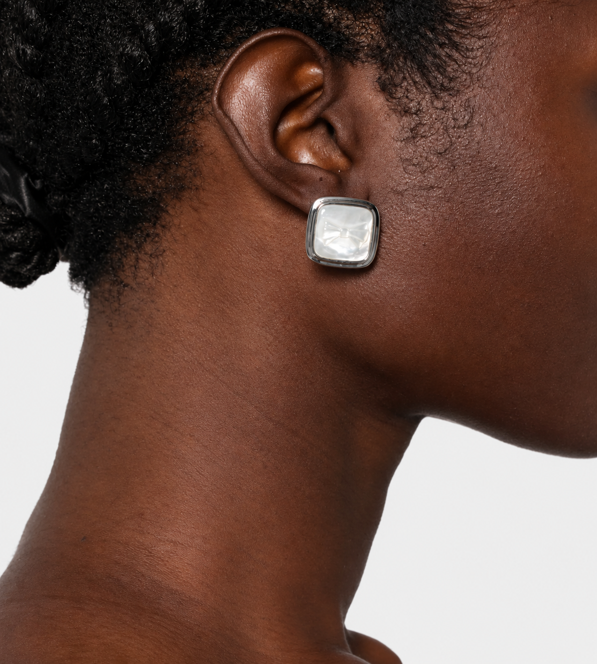 YVMIN - Yvmin X Shushu/Tong Relied Bowknot Square Earring Silver