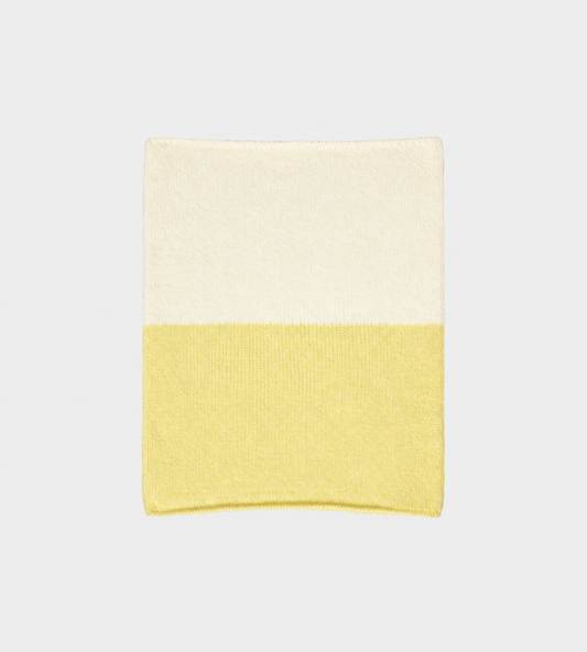 HOMME PLISSE ISSEY MIYAKE - Winter Gear Color Block Neck Warmer Yellow
