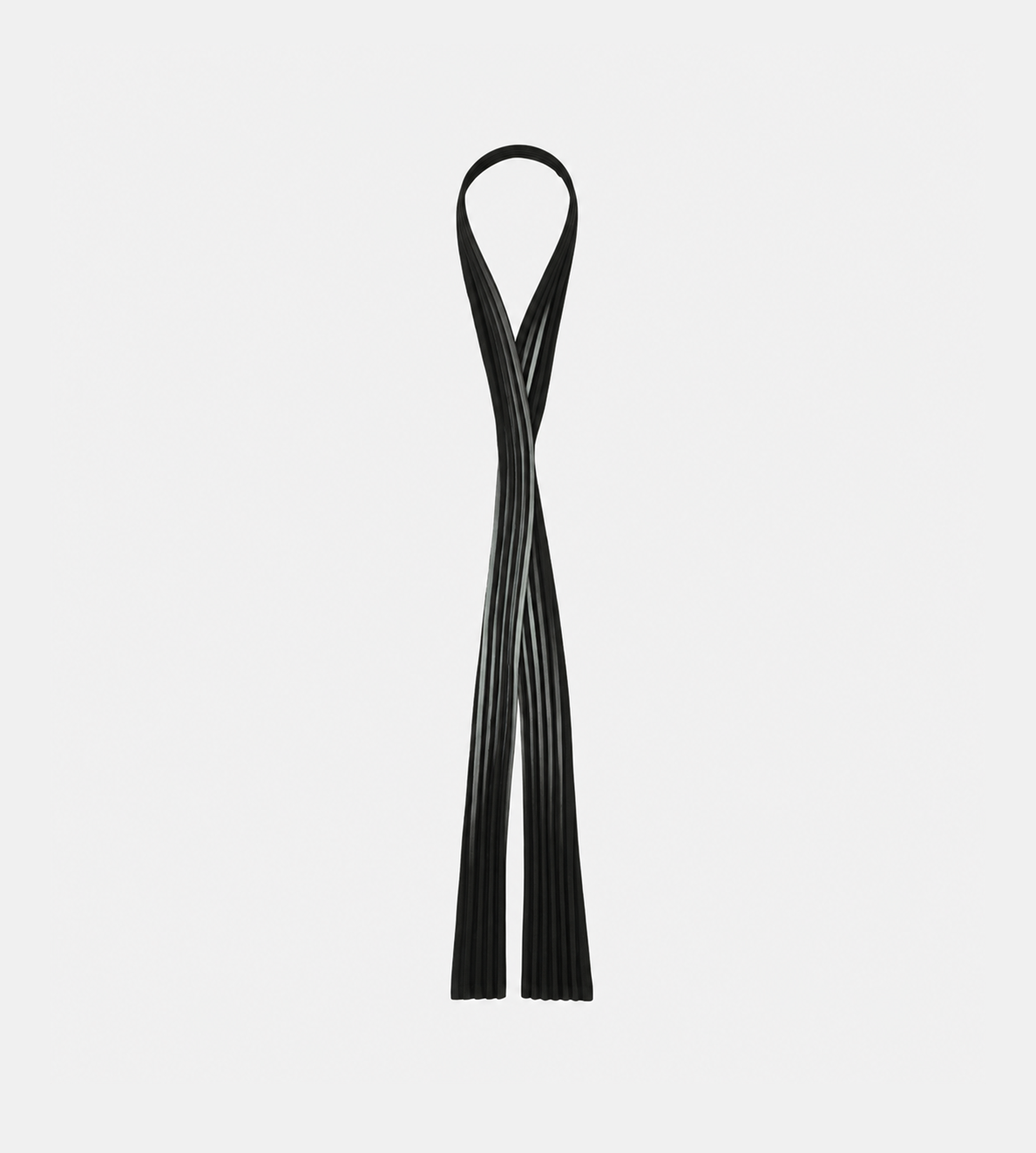 IN THE SHADOW Pleats Tie Blk