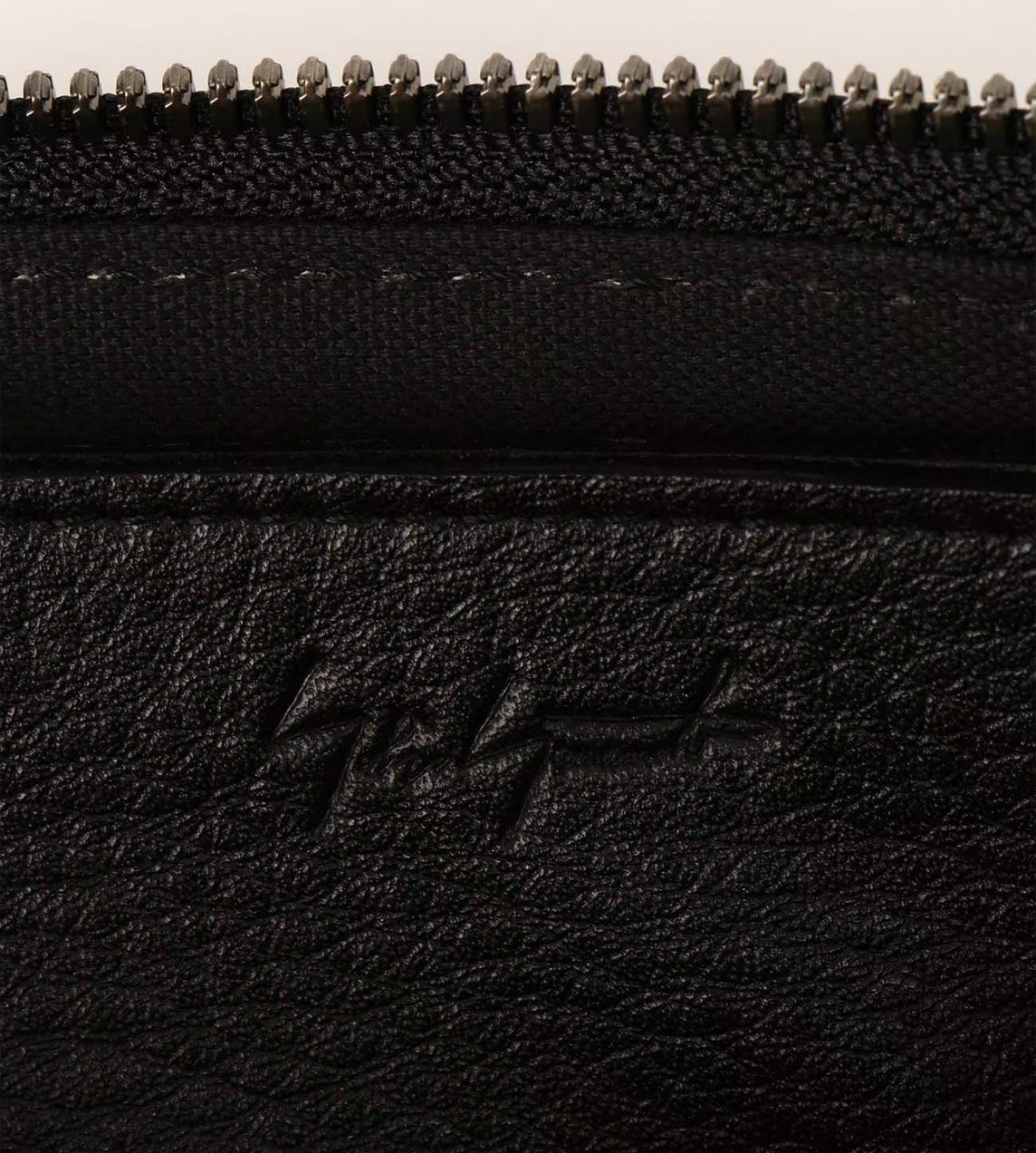 Discord by Yohji Yamamoto - YY Short Wallet Black