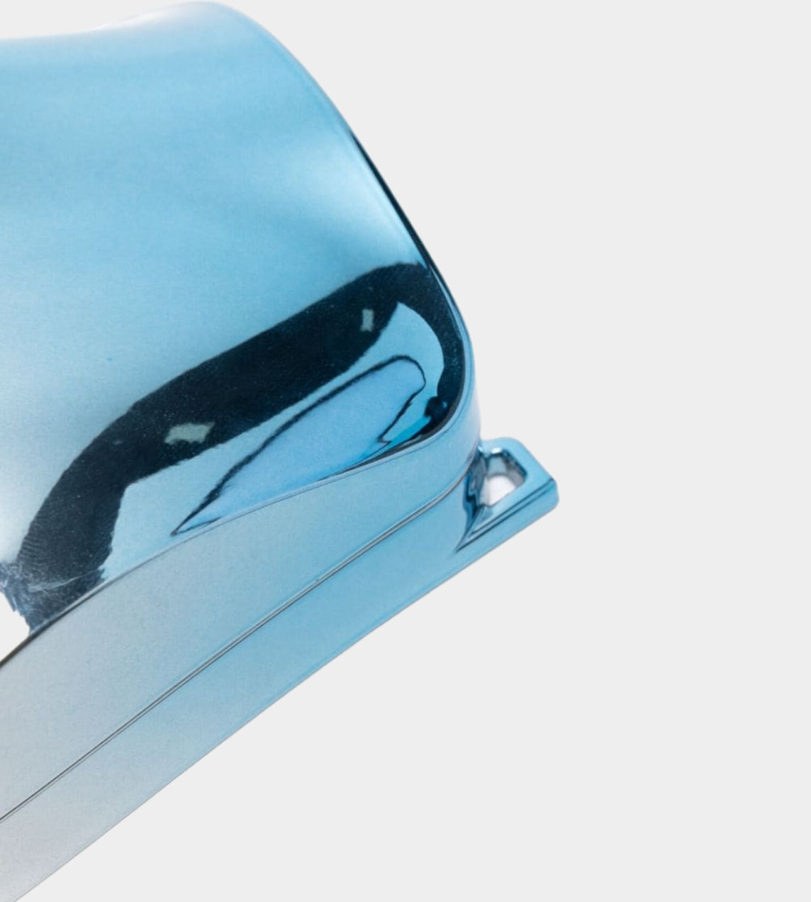 Published By - Coin Purse with Wavy Chain
