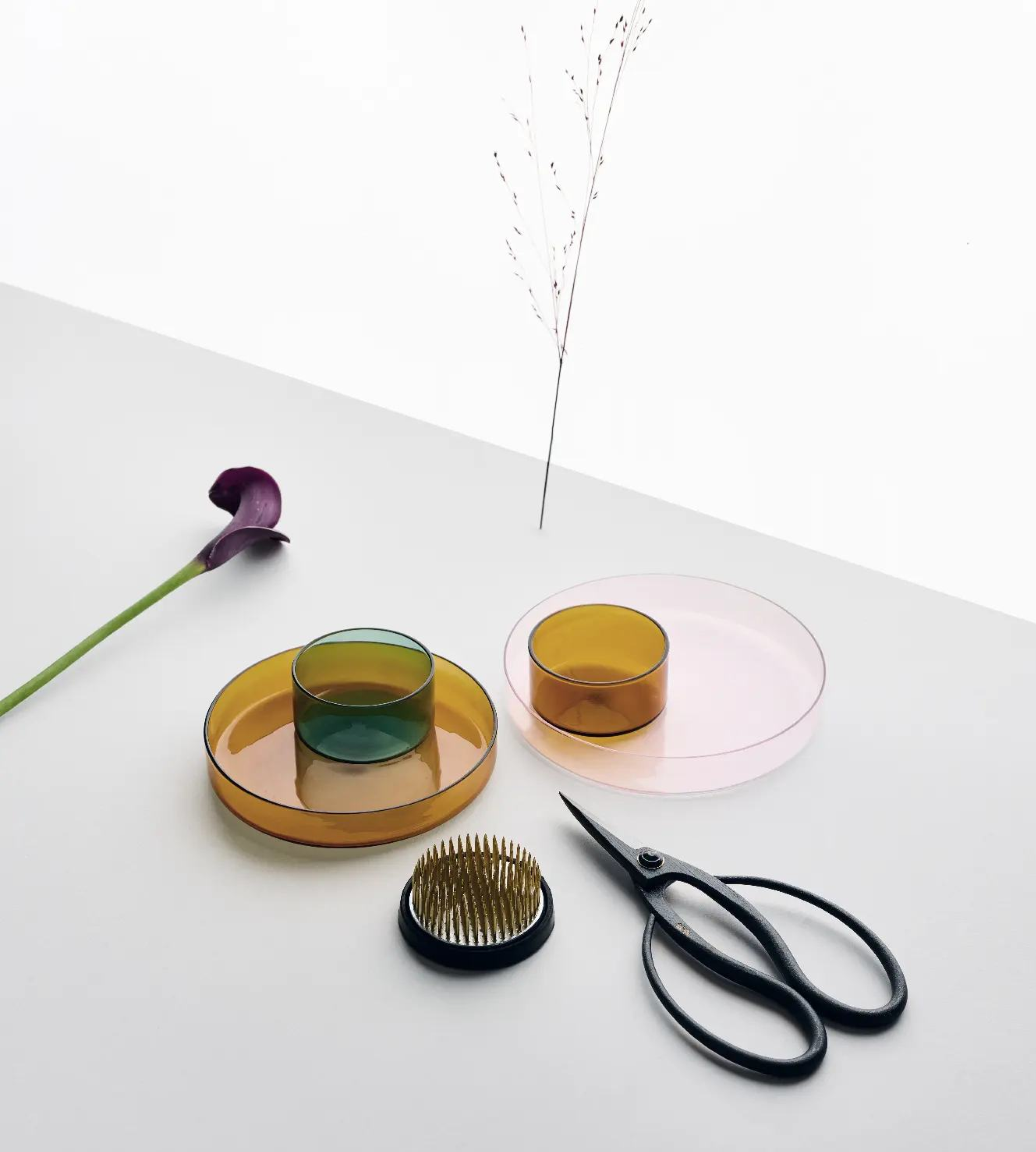 Ichendorf Milano - Kenzan Set Amber/Pink Tray 