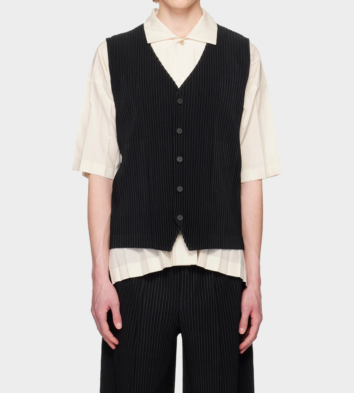 Homme Plisse Issey Miyake - Pleated Button Front Vest Black
