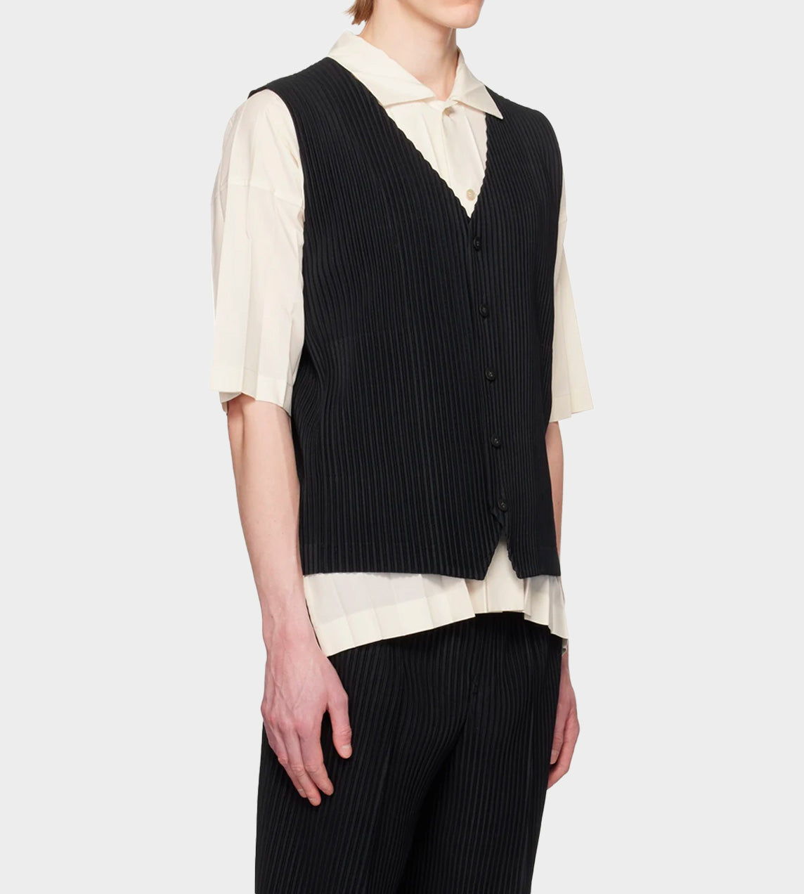 Homme Plisse Issey Miyake - Pleated Button Front Vest Black
