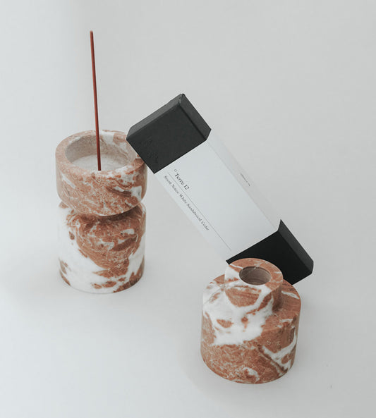 Le Rouge Life - Serene Marble Holder Coral Red