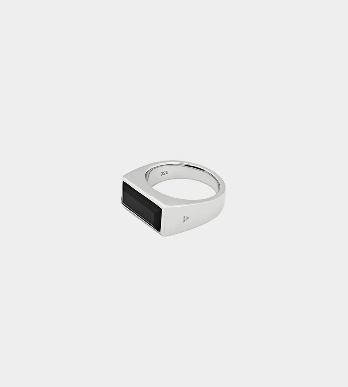 Tom Wood - Peaky Ring - Polished Onyx