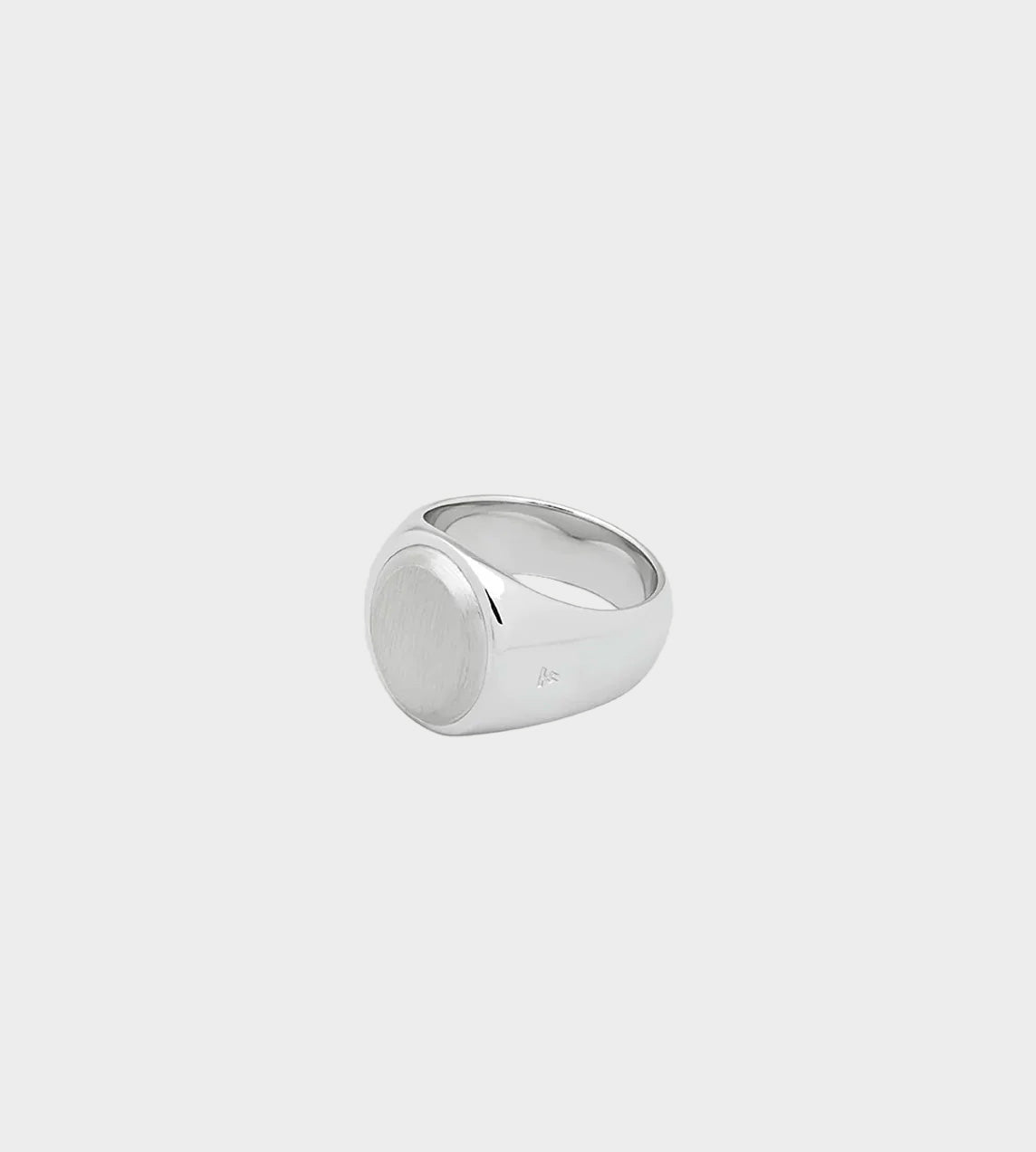 Tom Wood - Large Oval Silver Top Signet Ring