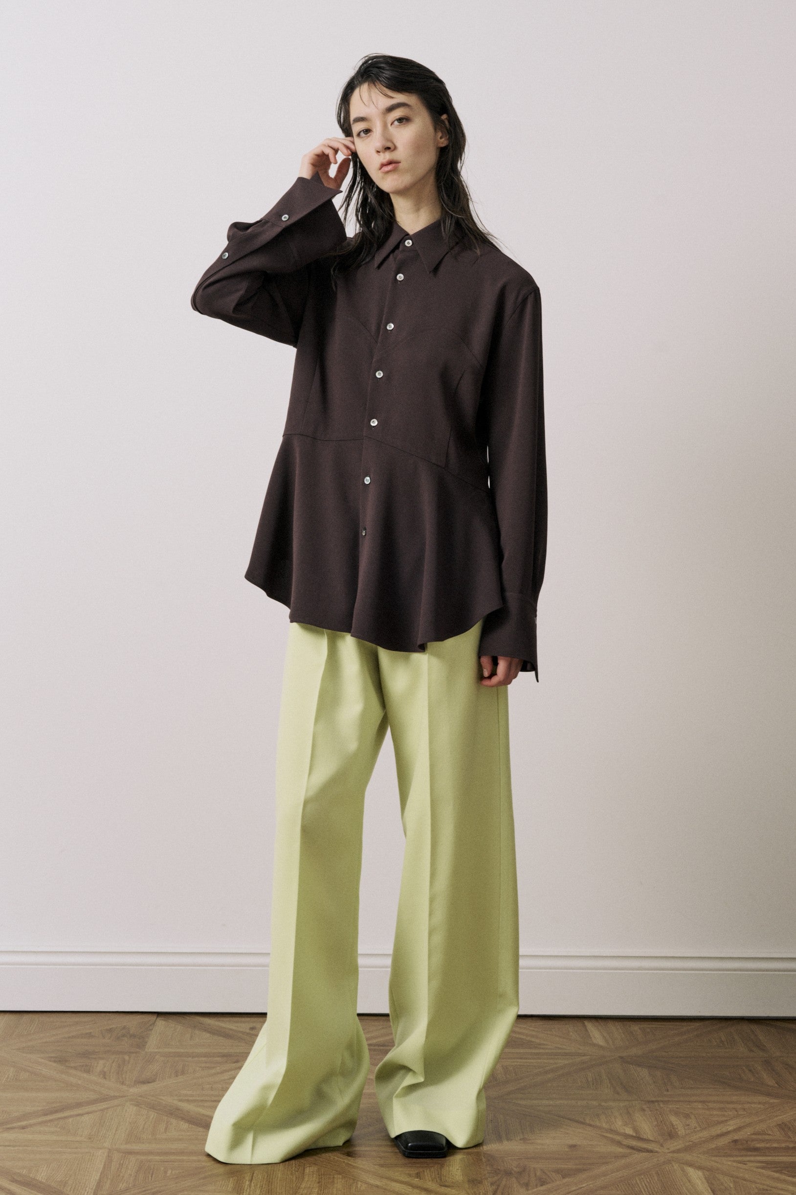UJOH - Peplum Hem Shirt Chocolate