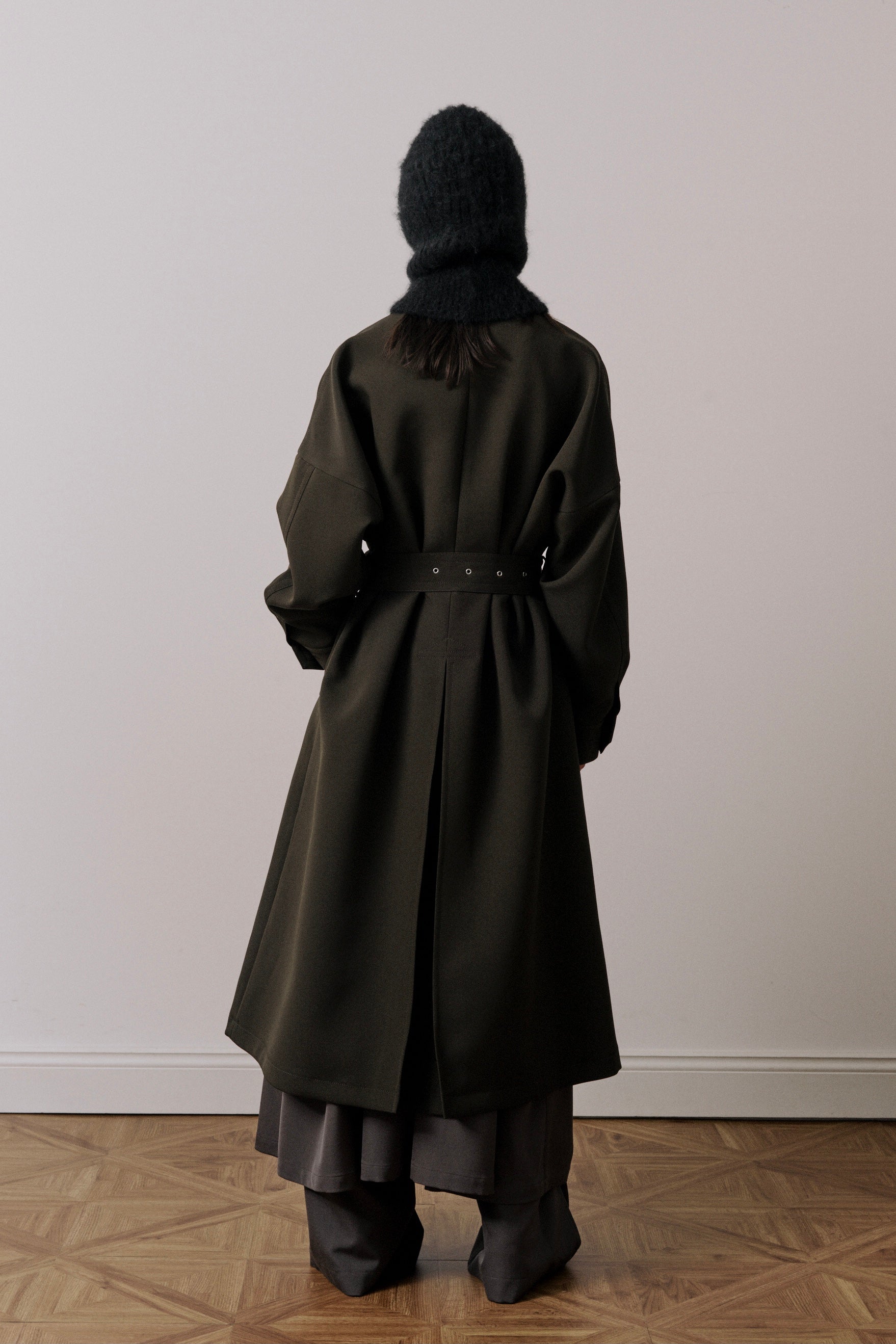 UJOH - Officer Flare Coat Dk Olive