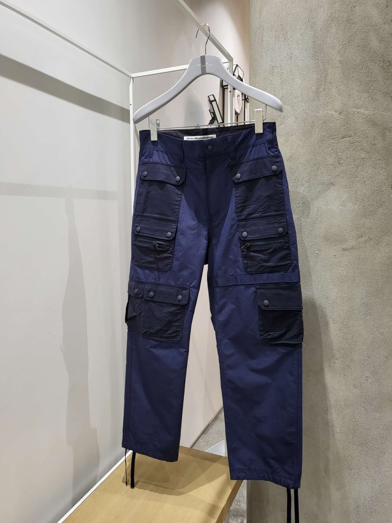 White Mountaineering - Multi Pocket Parachute Pants Navy