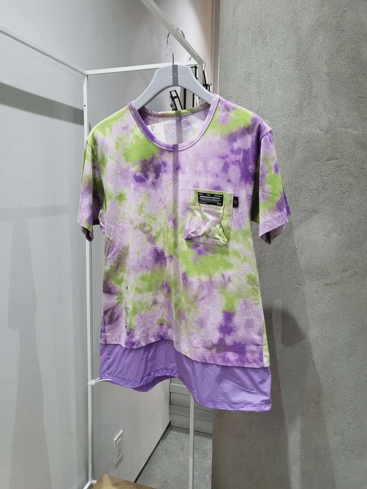 Munn - Purple Hem Color Block T-Shirt