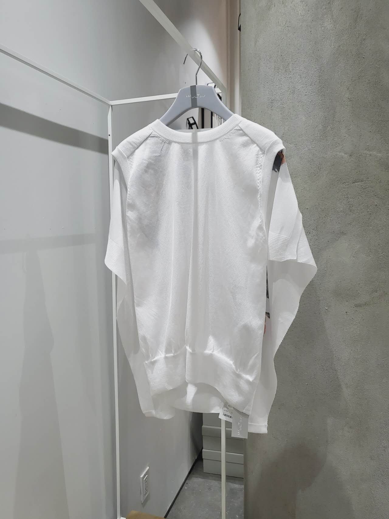 Toga Pulla - Floral Print Ruffle Vest White