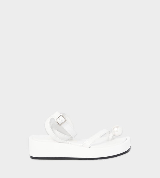 Peart Toe Platform Sandals White