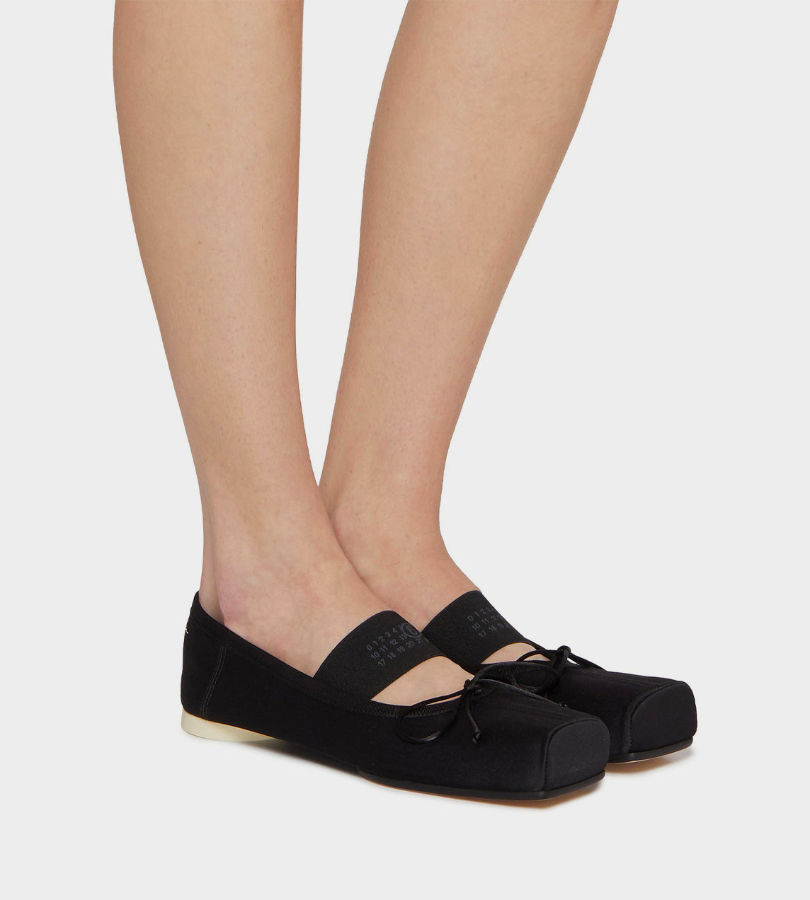 MM6 Maison Margiela - Ballet Shoe Black 