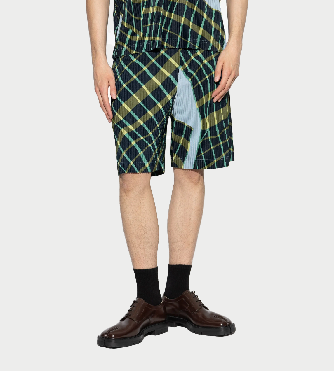 MC Graphic Shorts Navy