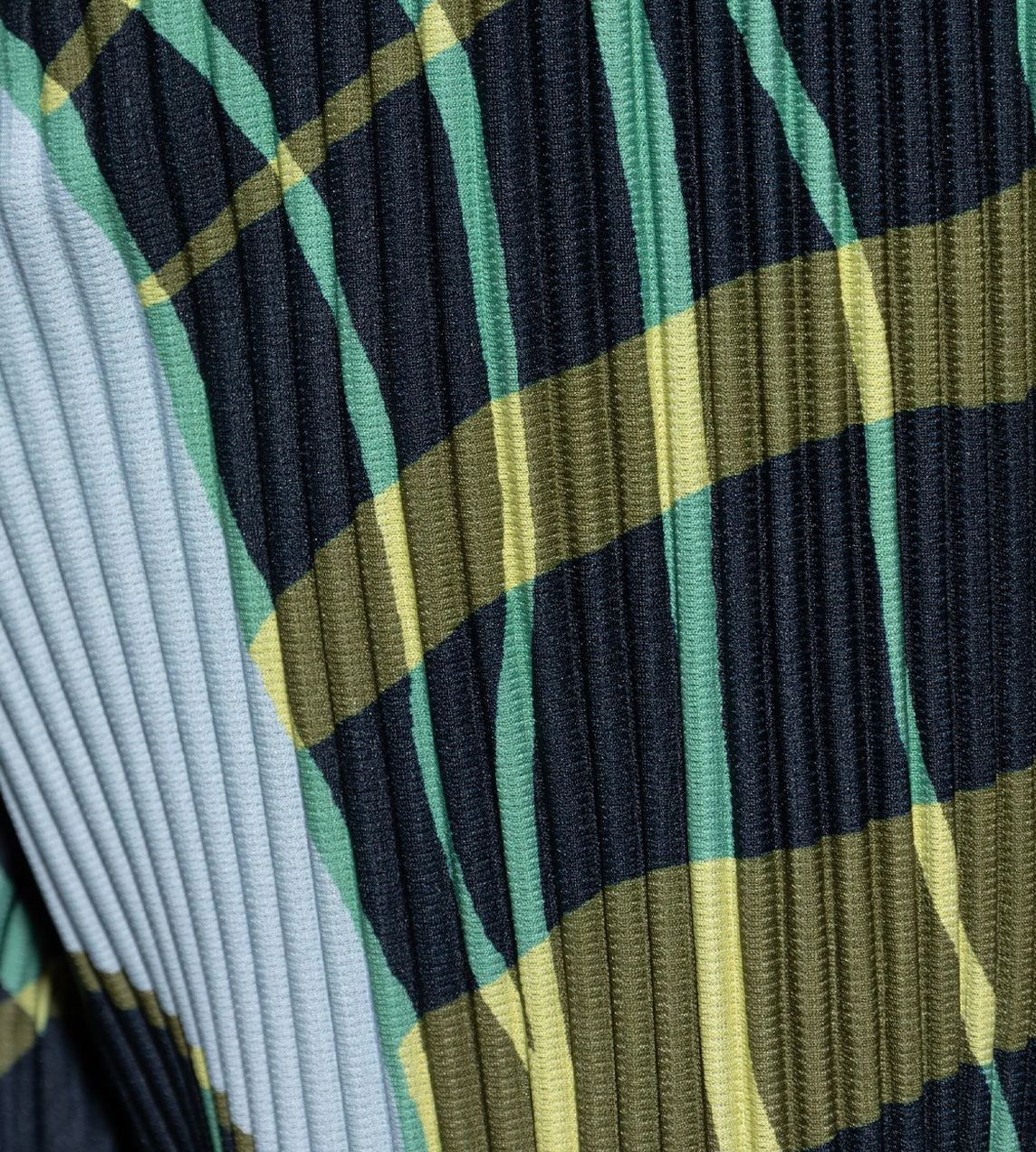 MC Graphic Shorts Navy