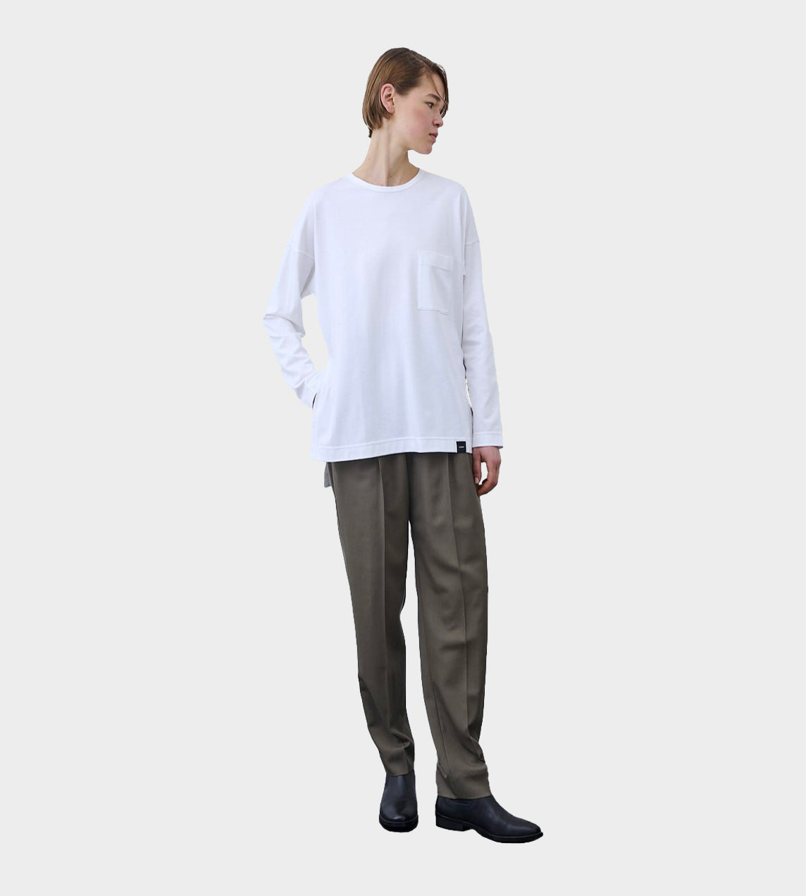 UJOH - Crewneck L/S Tee White