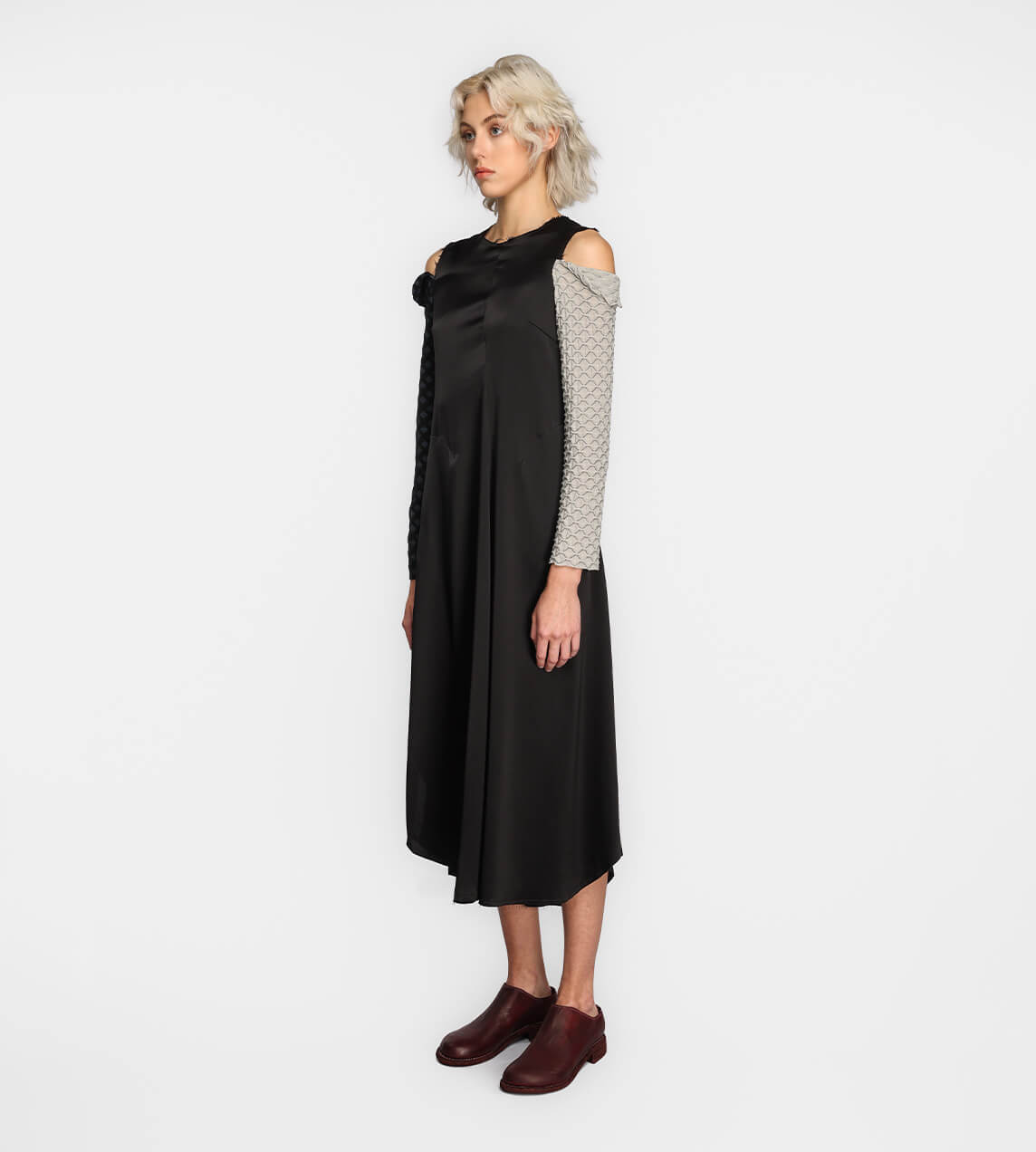 Song For The Mute - Long Sleeve Twisted Dress Black