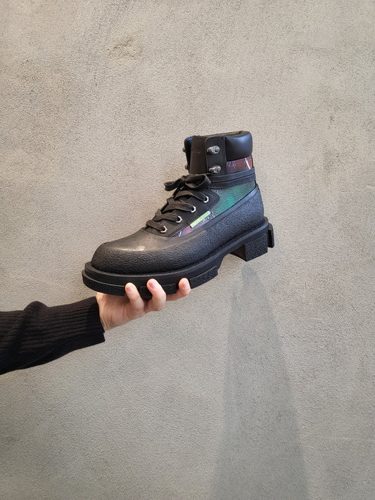 Both - Gao Mid Boot with Graffiti Print