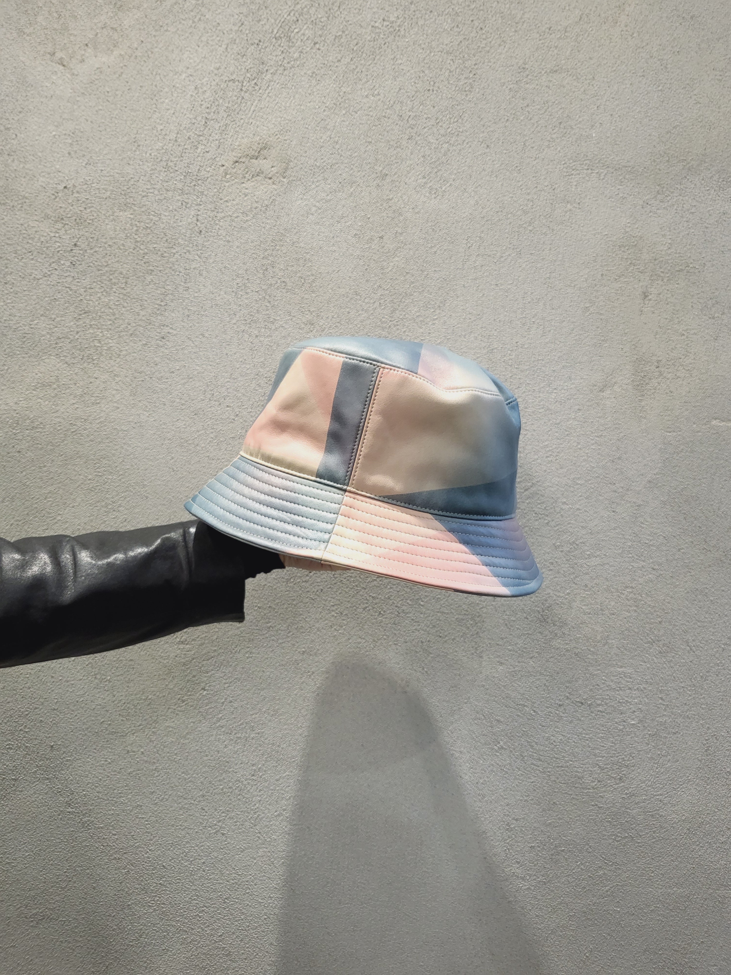 Kijima Takayuki - Printed Faux Leather Bucket Hat